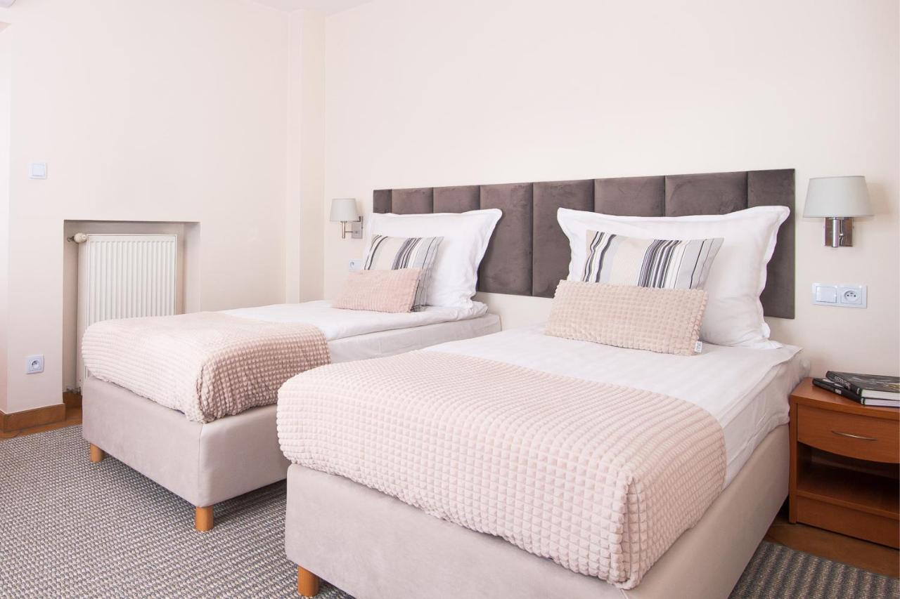 Hotel Awo Γκνιέζνο Δωμάτιο φωτογραφία