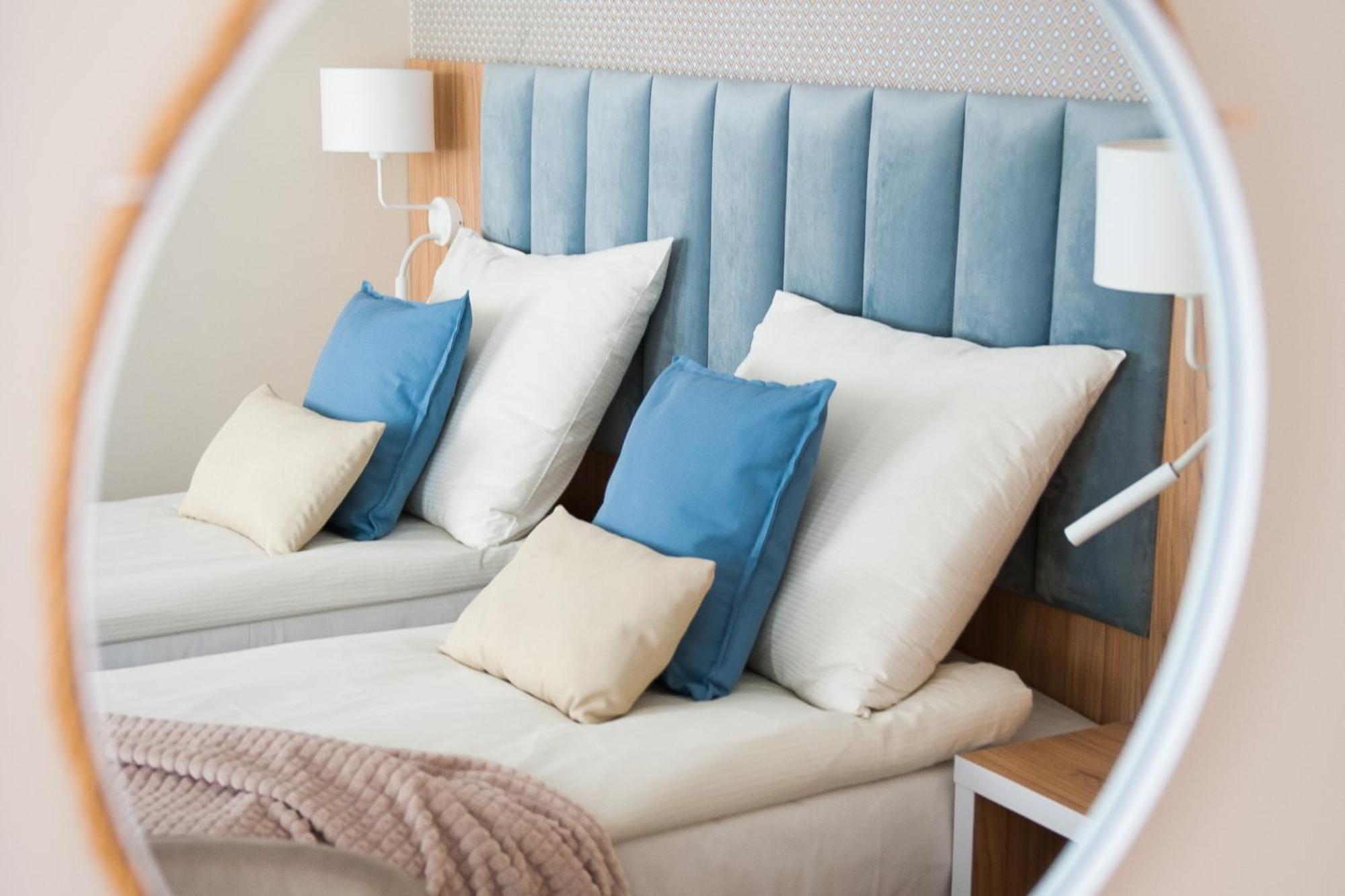 Hotel Awo Γκνιέζνο Δωμάτιο φωτογραφία
