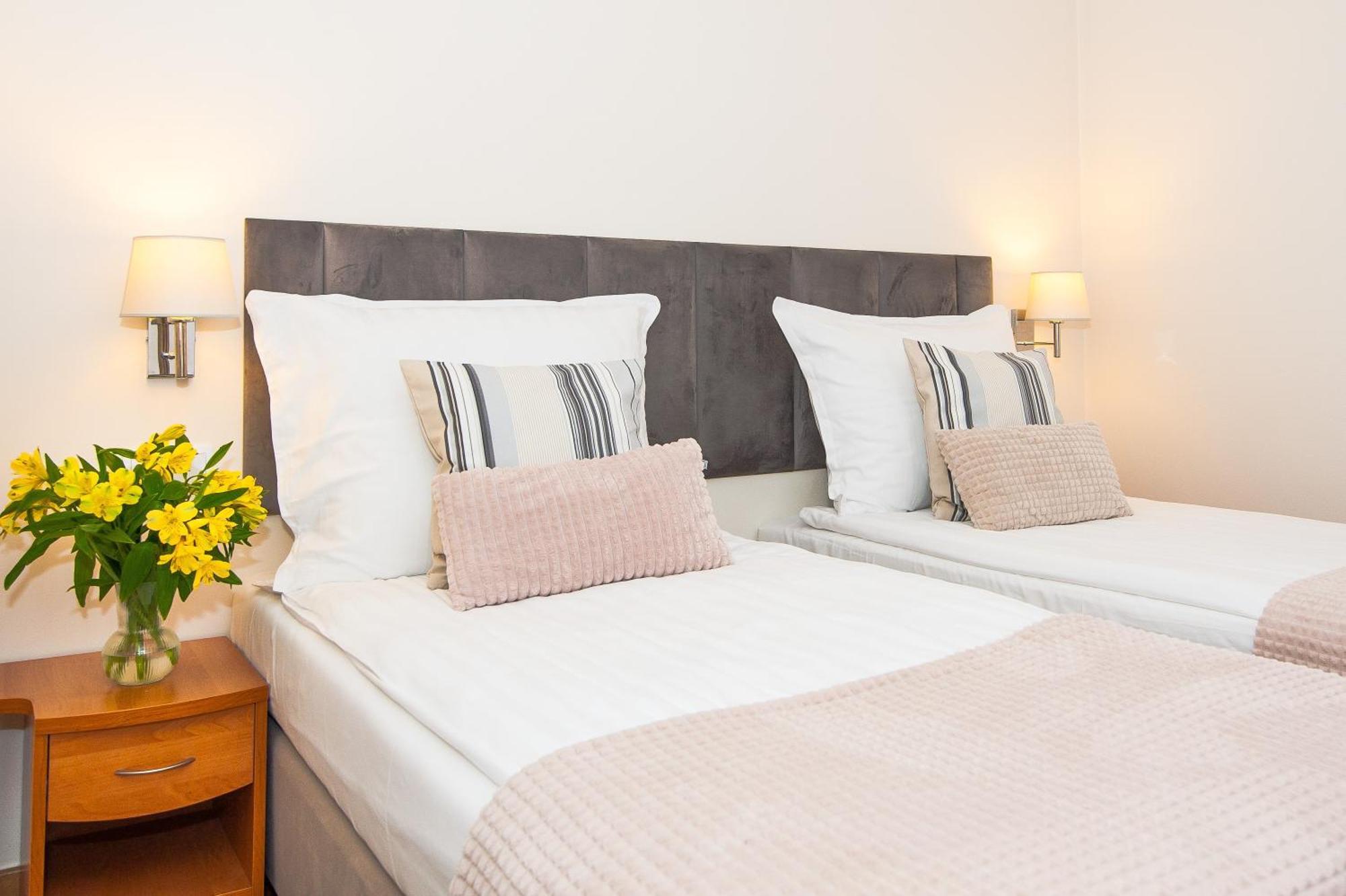 Hotel Awo Γκνιέζνο Δωμάτιο φωτογραφία